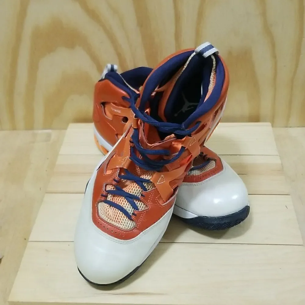 Nike Air Jordan Melo M9 Team Orange size 11